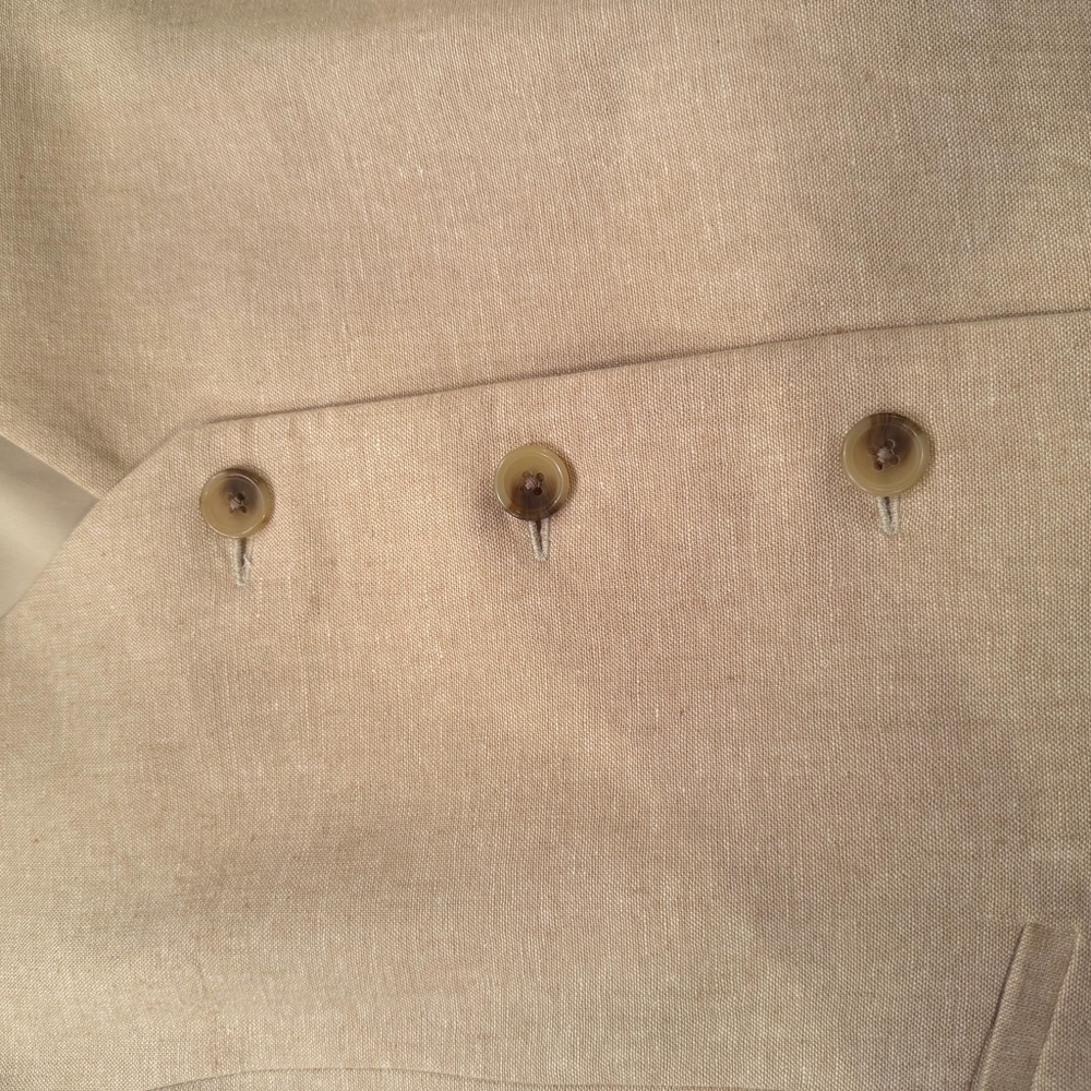 Old Navy Sleeveless Button Front Vest in Beige - Picture 3 of 8